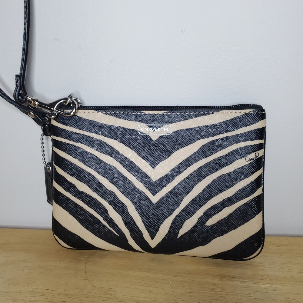 Authentic Coach Wristlet - Picture 11 of 13